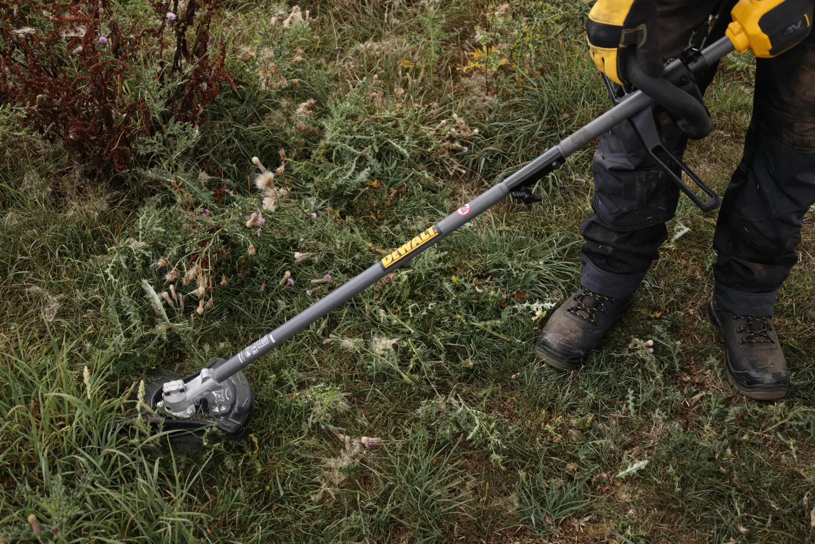 54V XR FLEXVOLT fűkasza