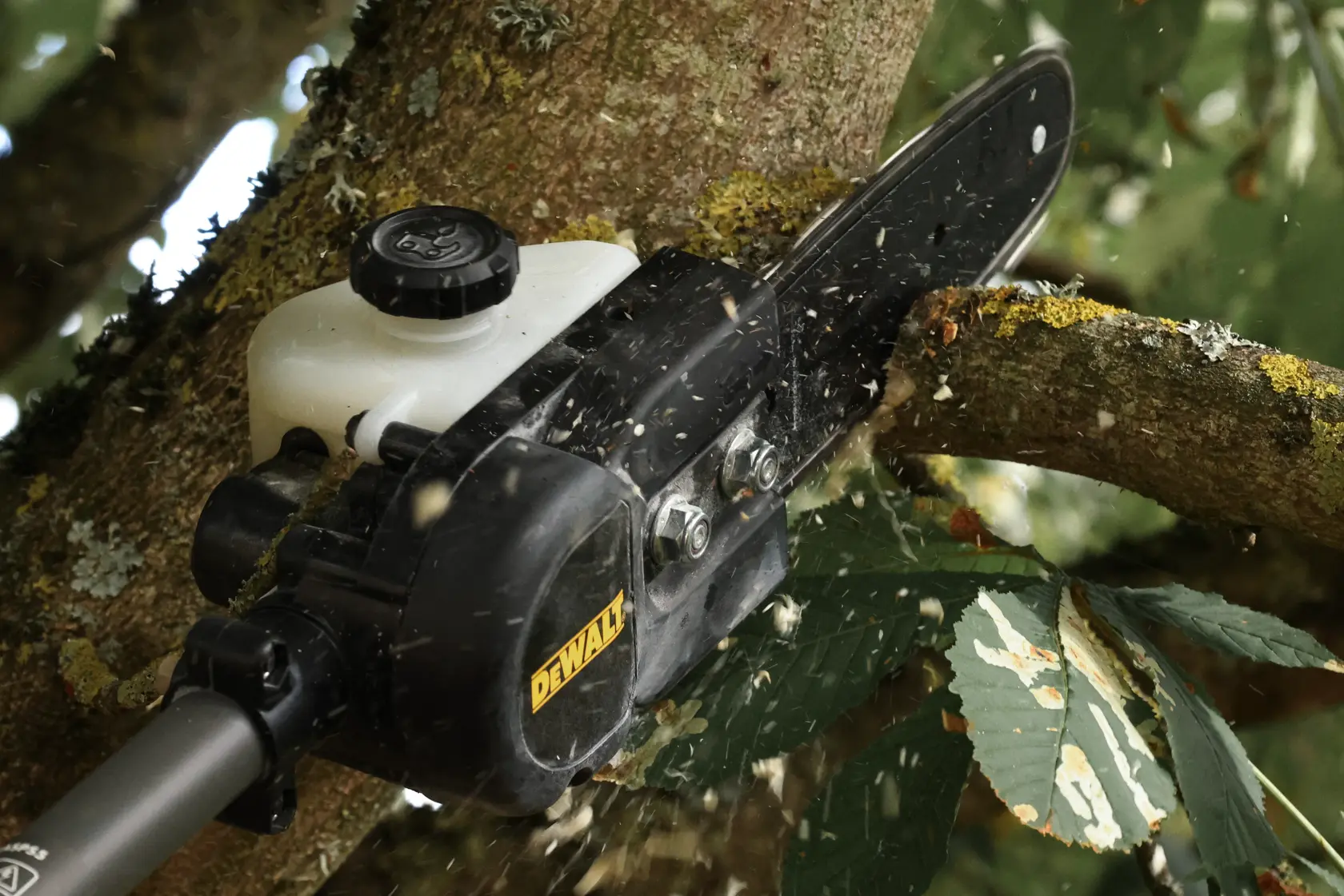 DEWALT® osztott láncfűrész-feltét