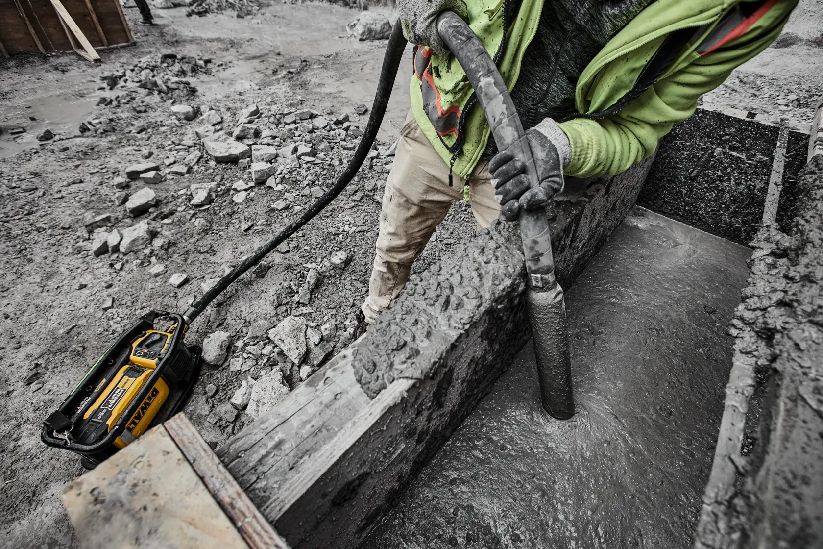 DEWALT POWERSHIFT betonvibrátor