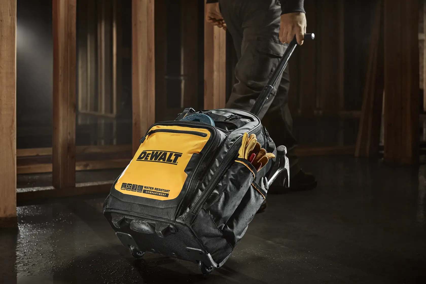 DEWALT® PRO Gurulós hátizsák