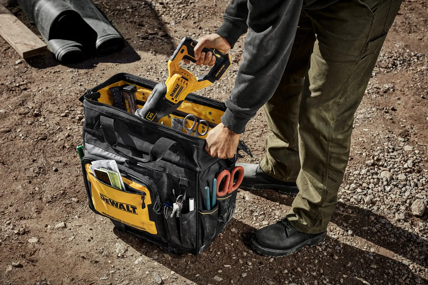 DEWALT® PRO Gurulós szerszámtáska